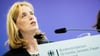 Bundesfamilienministerin Karin Prien weist darauf hin, dass die Kita-Situation in Deutschland regional sehr unterschiedlich ist. (Archivbild)
