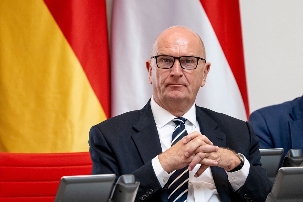 Brandenburgs Ministerpräsident Dietmar Woidke (SPD) begrüßt das Ergebnis der Ministerpräsidentenkonferenz mit Kanzler Friedrich Merz (CDU).