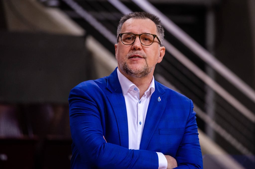 Silvano Poropat stand bei 208 Pflichtspielen des Syntainics MBC an der Seitenlinie. Nun kehrt er in neuer Rolle zurück.