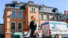 Zahnärztin Anna Vartaviciene will endlich ihre Praxis in der Villa 147 in Barleben eröffnen. Doch noch muss die Medizinerin auf ihre Möbel warten. Im August sollen die ersten Patienten behandelt werden.