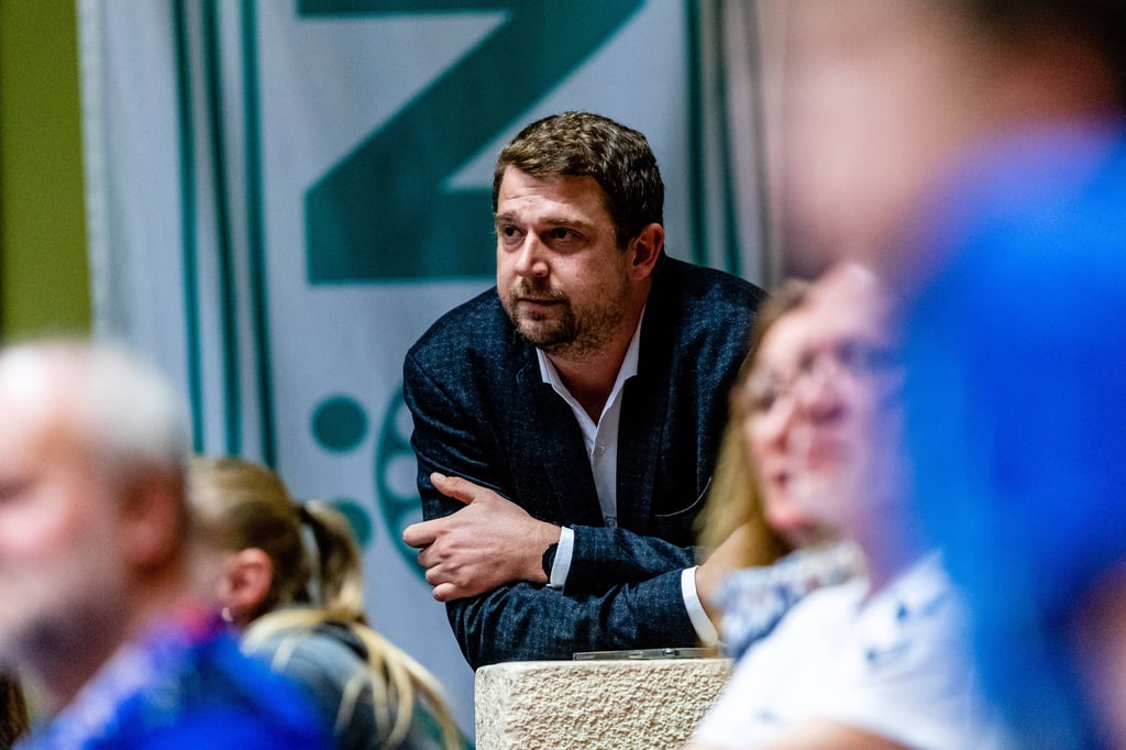 DRHV-Manager Sebastian Glock durchlebt nach dem sicher geglaubten Klassenerhalt turbulente Tage.