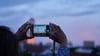 Bei schwierigen Lichtverhältnissen kann die Smartphone-Kamera schon mal an ihre Grenzen stoßen.