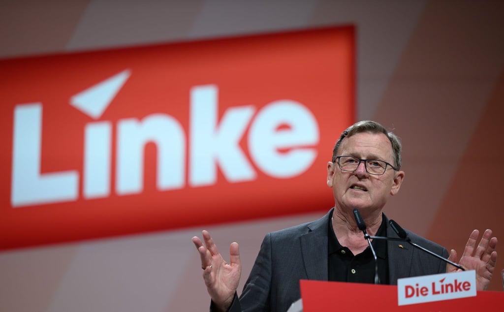 „Silberlocke“ Bodo Ramelow zeigt sich über einiges in seiner Linken befremdet. (Archivbild)