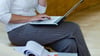 Anschreiben auf den Punkt: KI hilft, Bewerbungen auf konkrete Jobanzeigen zuzuschneiden, inklusive Stärken, Skills & Formulierungen.