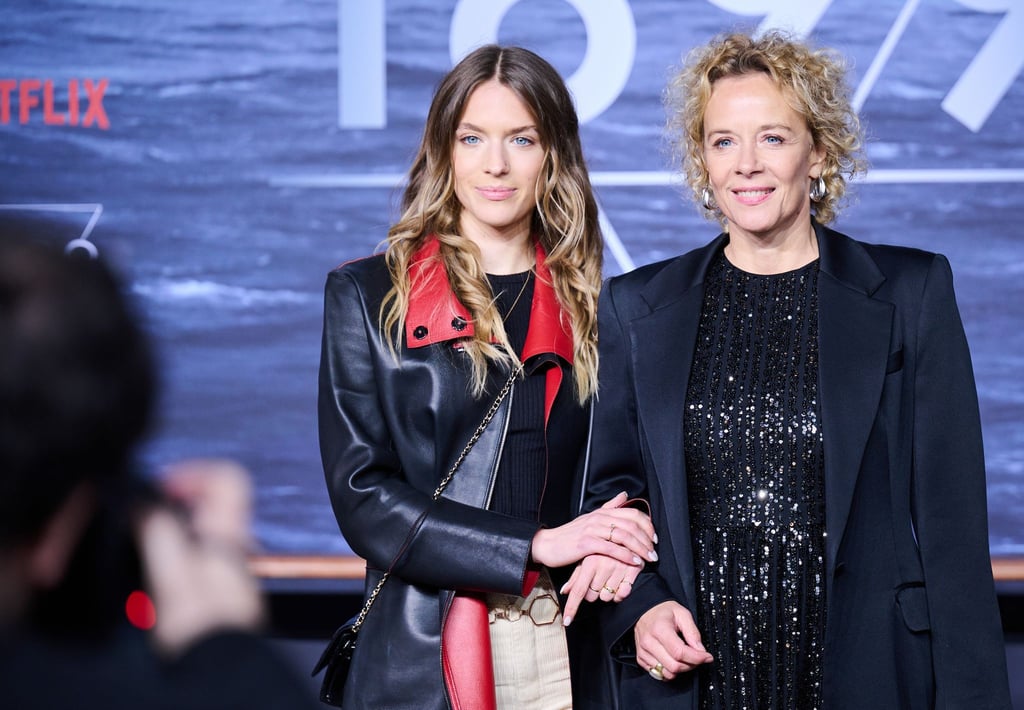 Katja Riemann (rechts) und ihre Tochter Paula Romy inszenieren ab Juli am Berliner Renaissance-Theater ein gemeinsames Stück. (Archivbild)