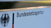 Die Bundesnetzagentur kann eine Anlaufstelle für Verbraucherinnen und Verbraucher sein, die Ärger mit Brief- oder Paketsendungen haben. Sie ist aber nicht die einzige.