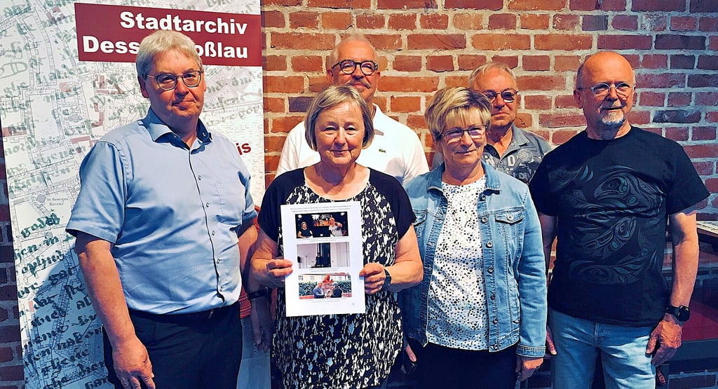 Zur Vertragsunterzeichnung kamen Frank Kreißler, Petra Wodzicki, Norbert George, Silvia Drews, Wolfgang Drews und Karl-Ernst Wodzicki (v.l.n.r).