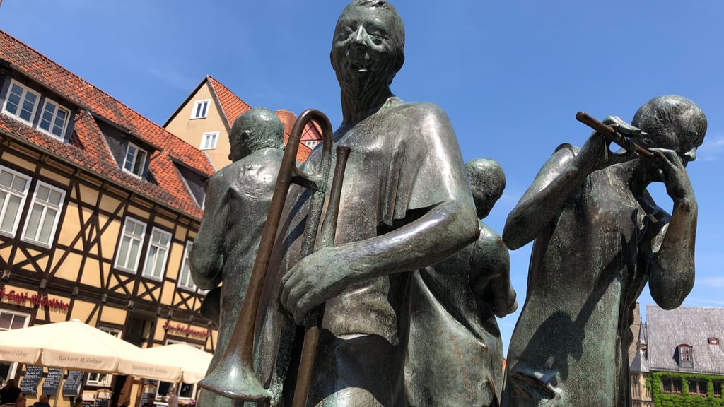 Die Münzenberger Musikanten auf dem Markt in Quedlinburg. Auch hier gibt es Livemusik bei der „Fête de la musique“.