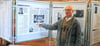 Pfarrer Johannes Paulsen aus dem eichsfeldischen Tastungen, der Geschäftsführer der Märtyrer-Ausstellung, erläuterte den Besuchern in der Apenburger Kirche die Lebenswege der Christen verschiedener Konfessionen, die für ihren Glauben gestorben sind.