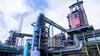 Bei Thyssenkrupp Steel in Duisburg soll eine neue Direktreduktionsanlage die Hochöfen 8 und 9 ersetzen. Die neue Anlage ist bereits in Bau. (Archivbild)