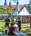 Mittelalterliches Ambiente im Schlossgarten Merseburg 