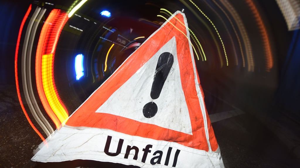 Auf der Bundesstraße 79 zwischen Halberstadt und Quedlinburg gab es einen Unfall, der eine Sperrung nach sich zog.