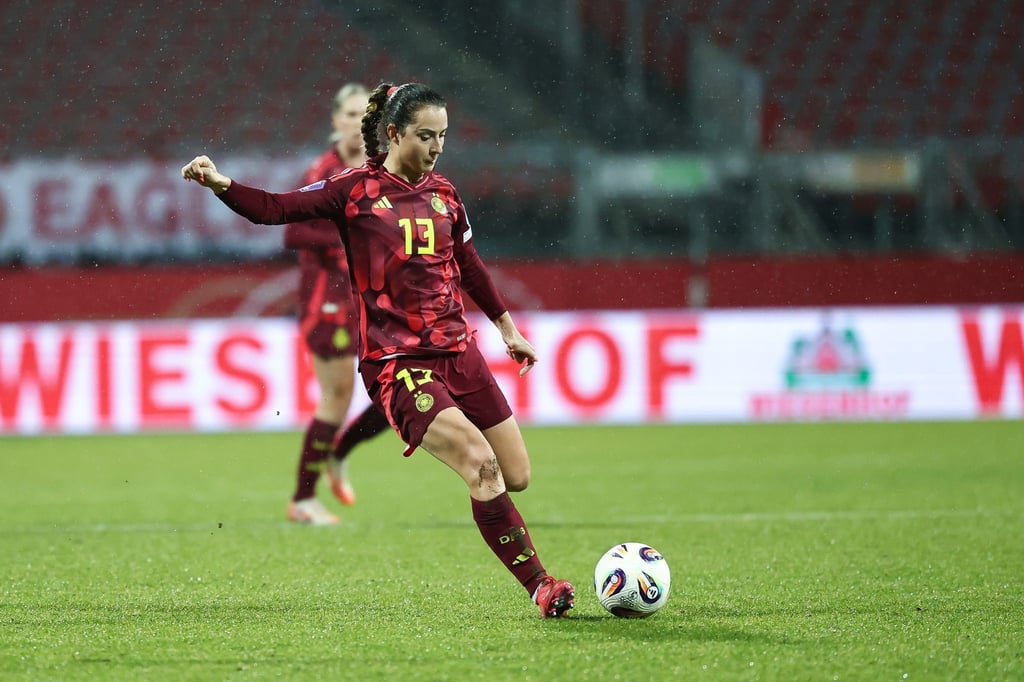 Sara Däbritz kommt mit Real Madrid zur Saisoneröffnung des Frauen-Bundesliga-Aufsteigers 1. FC Union Berlin.