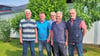 Die ehemaligen Spieler der BSG Stahl Walzwerk Hettstedt von links: Lothar Kniestedt, Roland Gabrowitsch, Torsten Göse, Horst Heißler und Rüdiger Holzmann trafen sich jüngst, um in den Erinnerungen von damals zu schwelgen. 