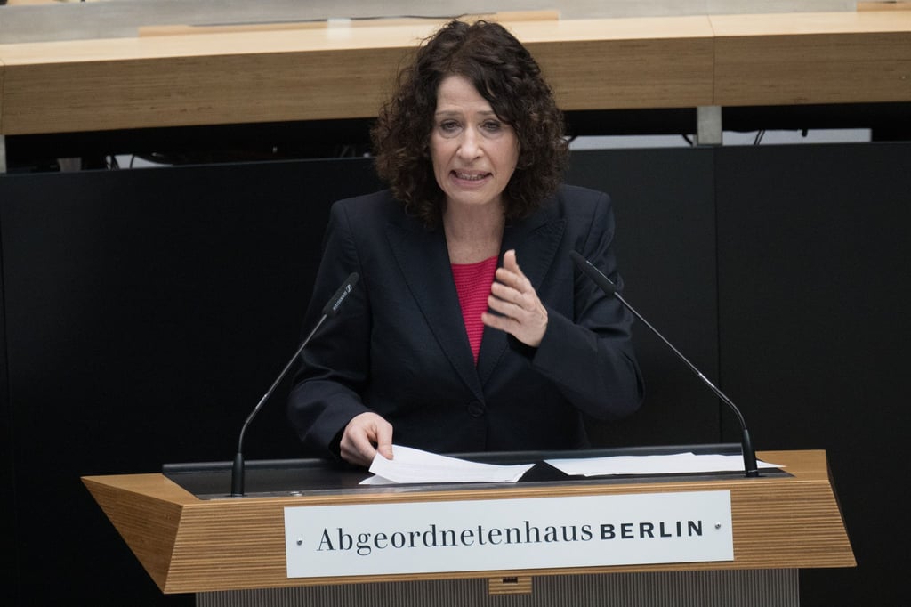 Grünen-Fraktionschefin Bettina Jarasch sieht Versagen bei der Bildungssenatorin. (Archivbild)