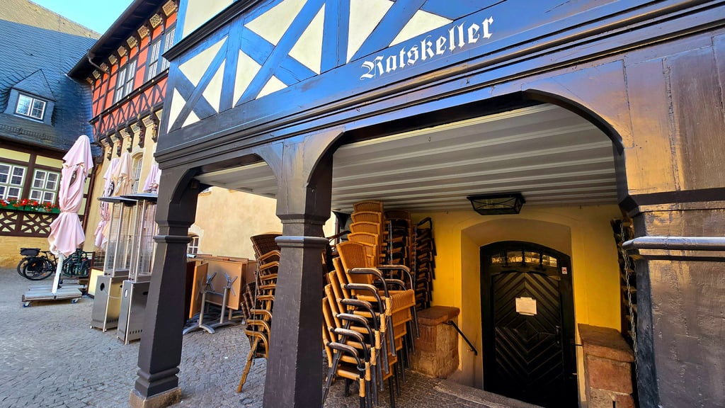 Das Restaurant Ratskeller in Wernigerode ist seit Mitte Mai geschlossen - wie lange noch, ist unklar.