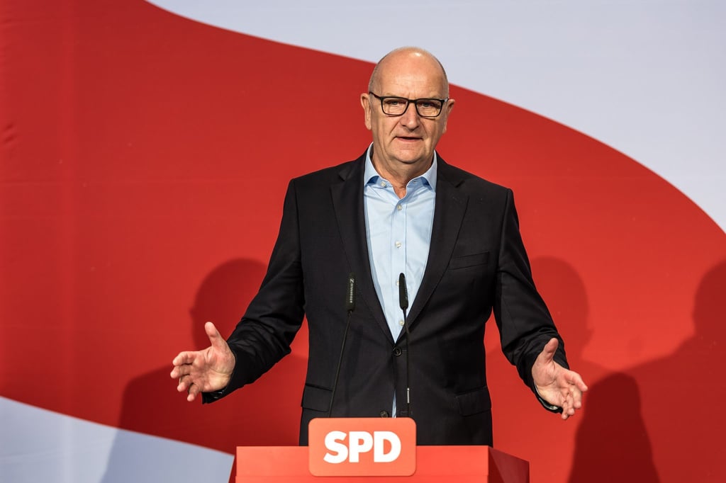 Brandenburgs Ministerpräsident Dietmar Woidke ist als SPD-Landeschef wiedergewählt worden.