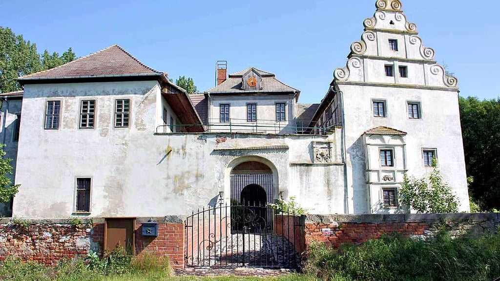 Das Schloss Großmühlingen im Jahr 2015.