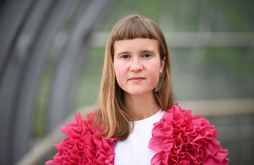 Die Autorin Caroline Wahl hat sich in ihre neue Heimatstadt Kiel verliebt. (Archivbild)