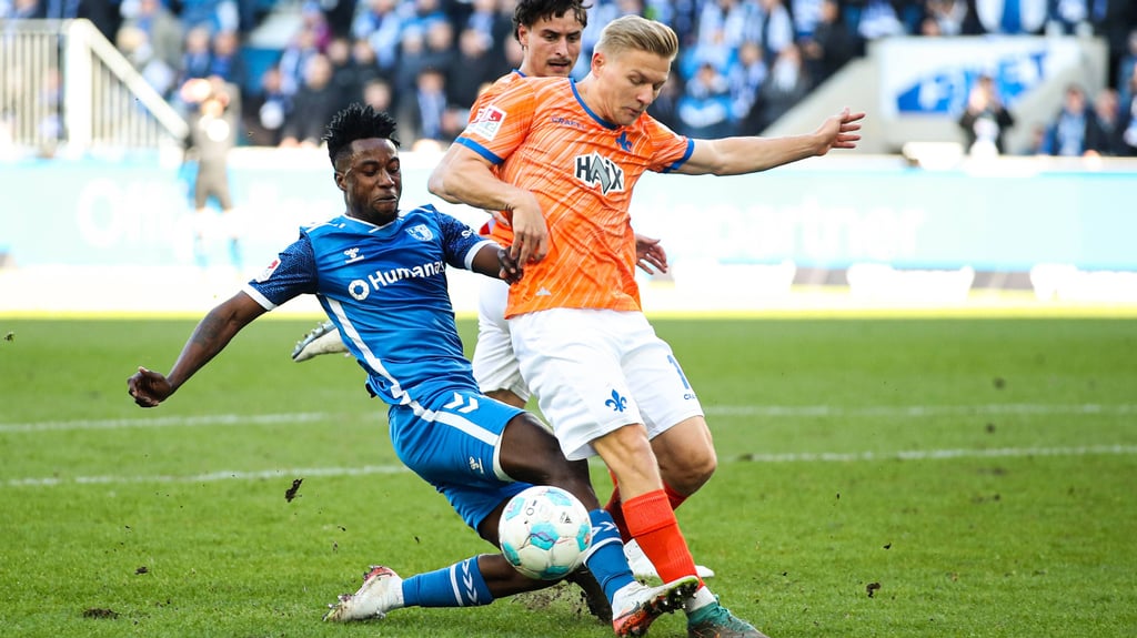 Andreas Müller (rechts) zieht es nach Karlsruhe.