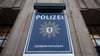 Wegen eines möglichen politischen Hintergrunds ermittelt nun der Staatsschutz des Berliner Landeskriminalamtes. (Archivbild)