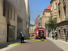 Die Feuerwehr wurde in die Kleine Steinstraße in der Innenstadt gerufen.  