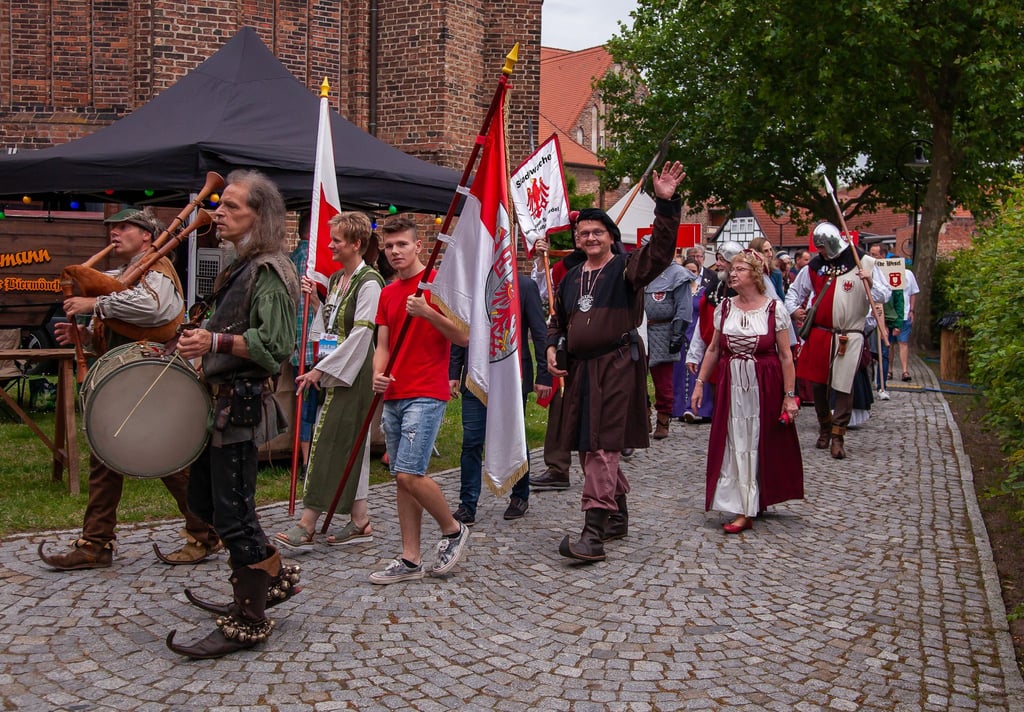 Neben den altmärkischen Gemeinden sind auch zahlreiche Hansestädte zu Gast.