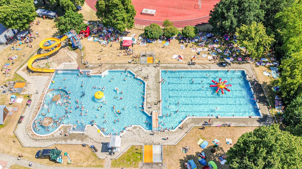 Im Spaßbad in Wanzleben herrschte beim Familien- und Vereinsfest den ganzen Tag über Betrieb.