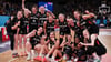 Deutschlands Basketballerinnen freuen sich auf die K.o.-Runde in Piräus.