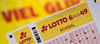 Ein Lottoschein mit der Aufschrift «Lotto 6 aus 49». Foto: Swen Pförtner/dpa/Symbolbild
