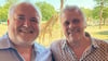 Leipzigs Zoodirektor Prof. Dr. Jörg Junhold gibt sein Amt als Präsident des Verbandes der Zoologischen Gärten (VdZ) an Dr. Dag Encke (re.) ab.