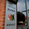 Die Frau wurde zu acht Jahren Haft vom Landgericht Dessau-Roßlau verurteilt. (Symbolfoto)