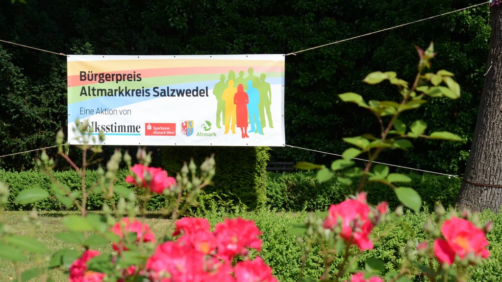 Die Volksstimme lobt gemeinsam mit dem Altmarkkreis und der Sparkasse Altmark West den Bürgerpreis aus. 