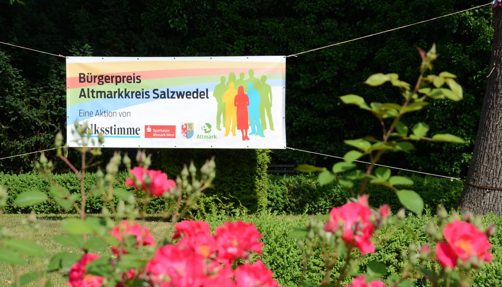 Die Volksstimme lobt gemeinsam mit dem Altmarkkreis und der Sparkasse Altmark West den Bürgerpreis aus.