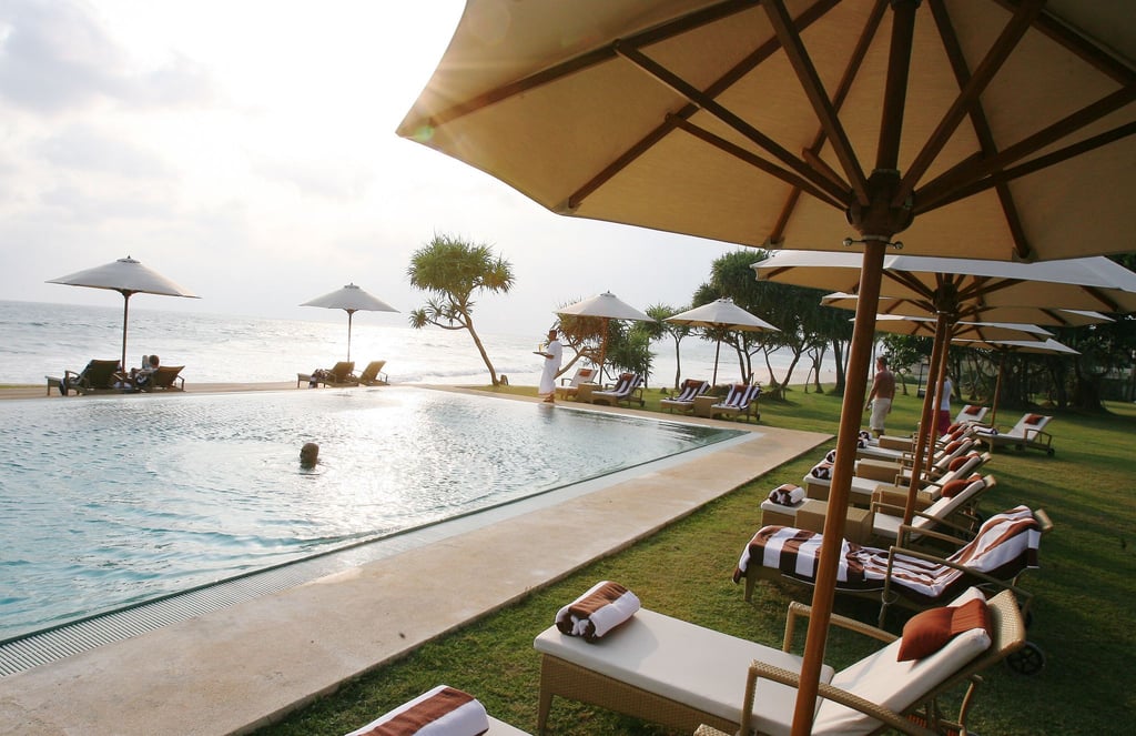 Zu wenige Liegen am Pool? Rechtlich gesehen kann das durchaus auch ein Reisemangel sein, etwa wenn der Veranstalter in der Leistungsbeschreibung die große Poollandschaft mit ihren zahlreichen Liegen hervorhebt.