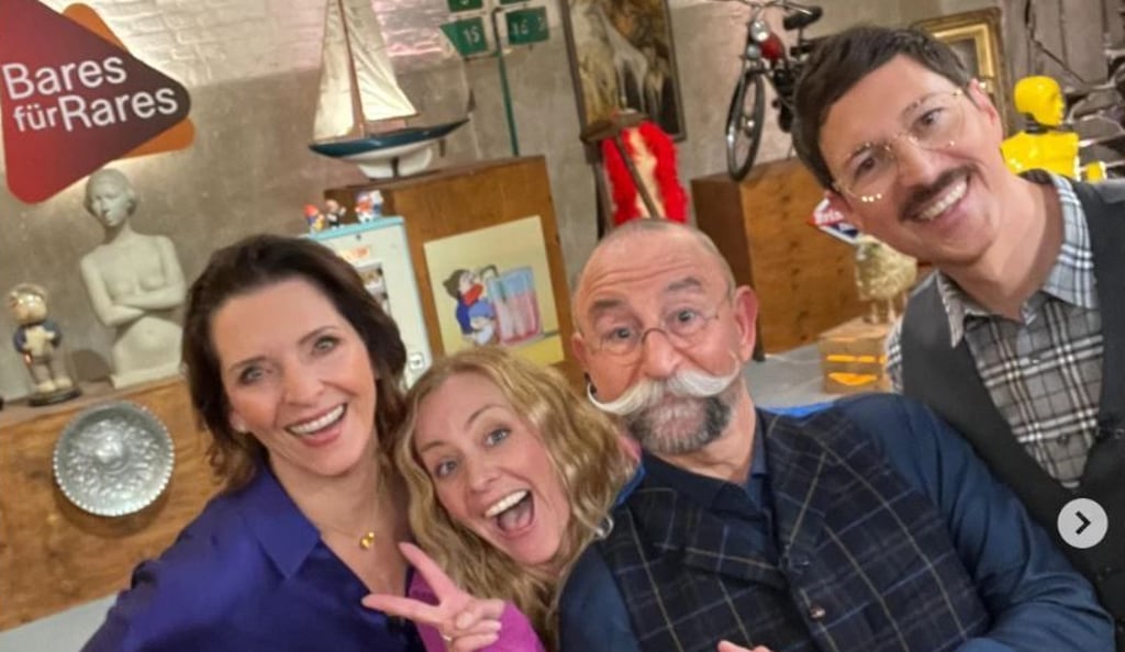 Die Experten Wendela Horz, Annika Raßbach und Colmar Schulte-Goltz der Trödelshow "Bares für Rares" haben