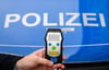 In Burg hat die Polizei einen betrunkenen Fahrradfahrer aus dem Verkehr gezogen. Ein Atemalkoholtest ergab einen Wert von 4,05 Promille.