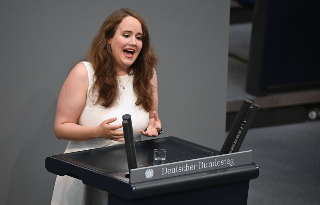 Lang sagt: „Die Menschen wollen sich darauf verlassen können, dass ihr T-Shirt nicht von Kindern genäht wurde.“ (Archivbild)