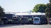 Sechs Bundeswehr-Fahrzeuge sind am Samstagabend in Erfurt in Brand geraten. Die Kriminalpolizei ermittelt wegen Brandstiftung.