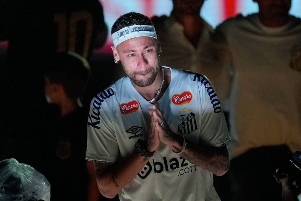 Neymar bekommt einen neuen Vertrag - bis zum Jahresende