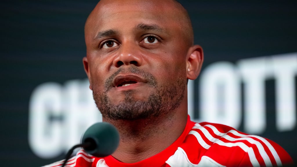 Vincent Kompany äußert sich zur WM-Rolle von Manuel Neuer.