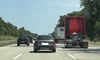 Auf der Autobahn 2 ist der Polizei kurz vor der Anschlussstelle Burg-Zentrum ein Fahrer ins Netz gegangen, der unter Drogen und mit gestohlenen Sachen unterwegs gewesen ist.
