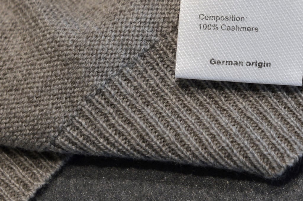 Gut verstaut: Edle Stücke wie Kaschmirpullover brauchen Luft, Schutz und Platz.