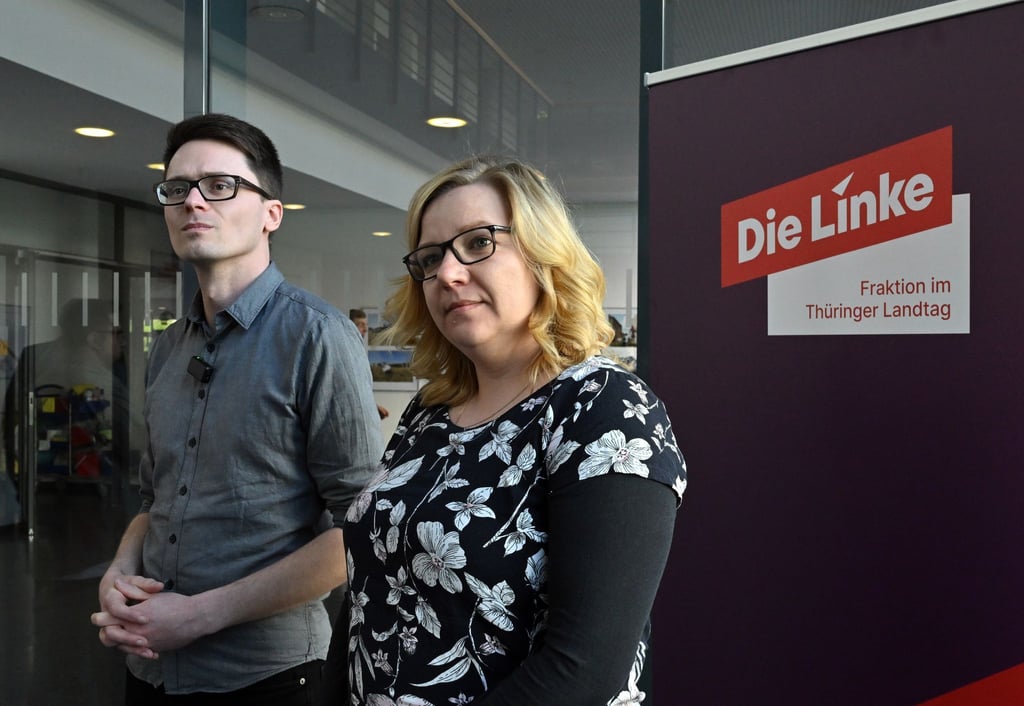 Die Thüringer Linke-Fraktion mit der parlamentarischen Geschäftsführerin, Katja Mitteldorf, verlässt das 3+1-Format zur Mehrheitsfindung. (Archivbild)