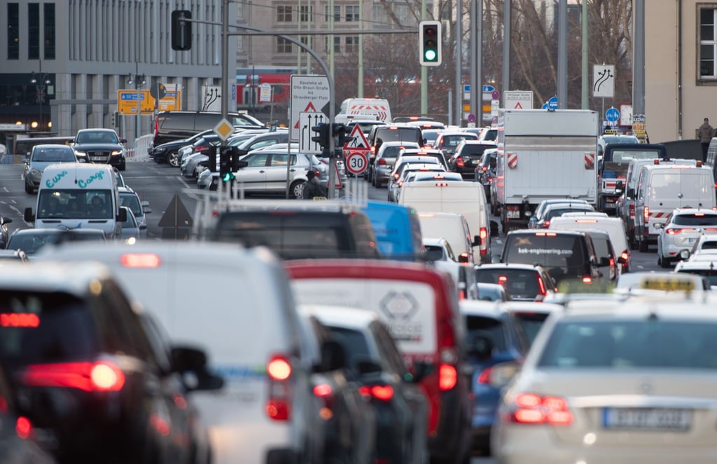 Jeder fünfte Europäer muss mit zu viel Verkehrslärm klarkommen. (Illustration)
