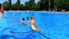 Das Carl-Miller-Bad ist ein beliebter Ort zum Baden in Magdeburg. Das Freibad bleibt jedoch aktuell einige Tage dicht.