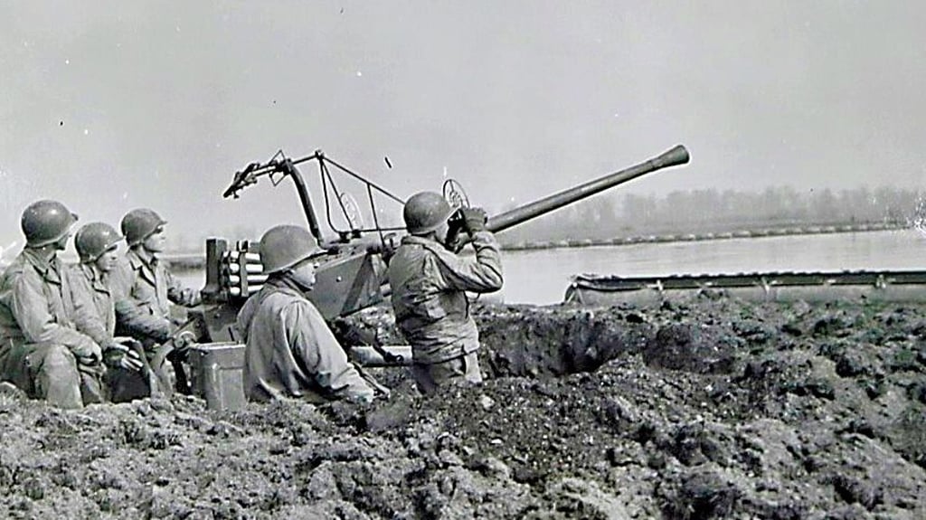 Vor 80 Jahren rückte die Front des Zweiten Weltkrieges bis in den Zerbster Raum vor und führt fünf Männer nun hierher zurück.