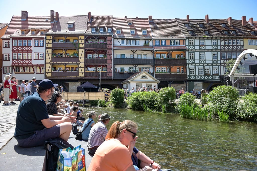 Im Erfurter Bauamt sind wegen illegaler Ferienwohnungen derzeit rund 60 Verfahren anhängig. (Archivbild)