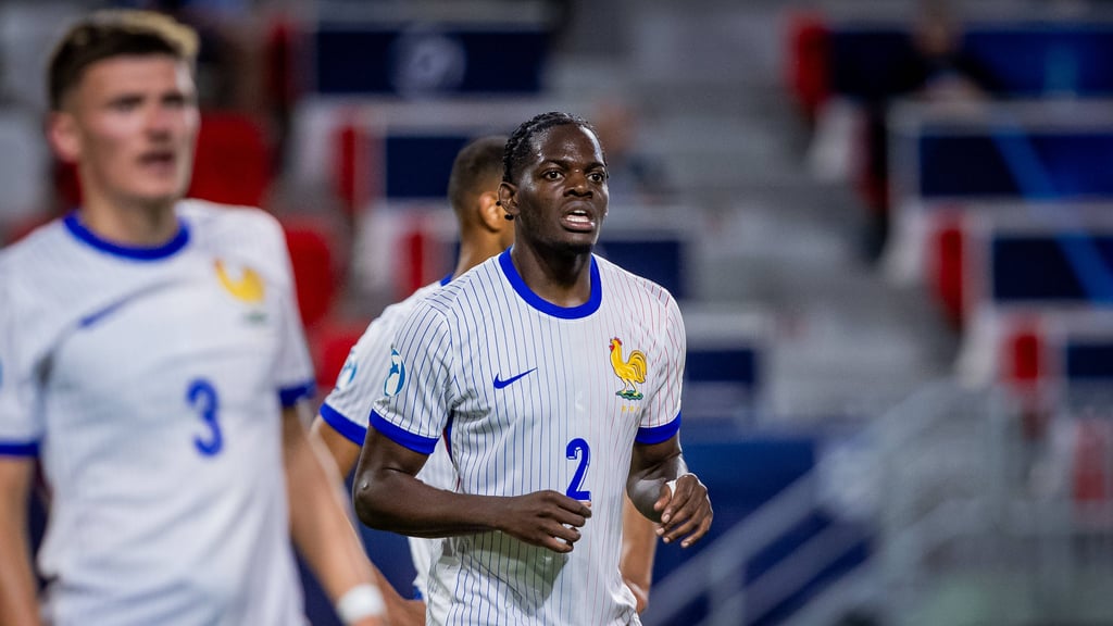 Will nach der Teilnahme am Olympia-Endspiel auch ins U21-EM-Finale: Castello Lukeba.