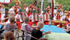 Mit einem Konzert erfreute der ukrainische Chor aus Welykyi Bytschkiw am Montag Senioren in der Schillstaße